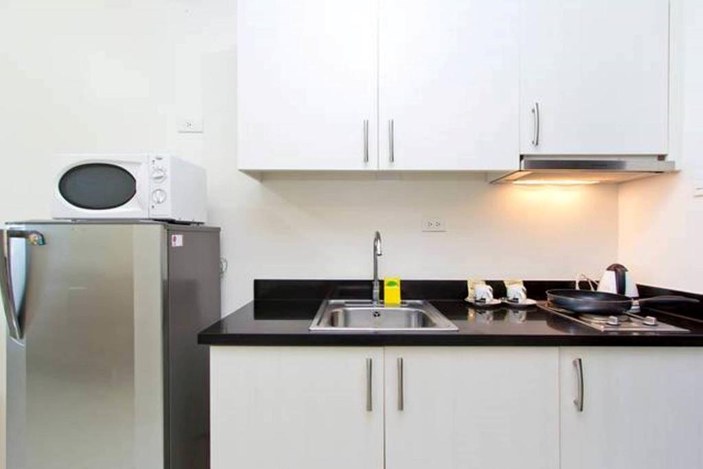 Condo Studio Luxe In Princeton Residences Манила Номер фото